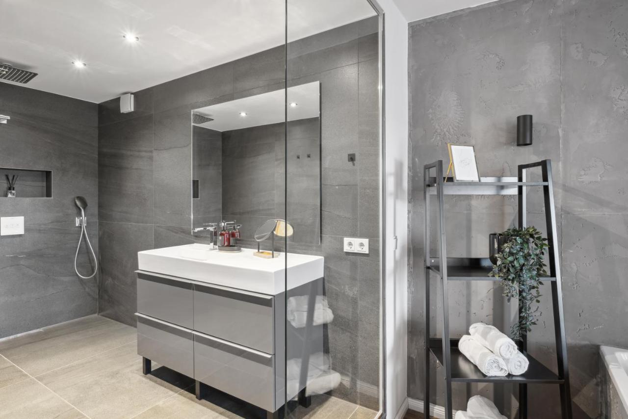 Design-Apartment - Bochum Zentrum - 2 Balkons - 118M2 - Netflix Luaran gambar
